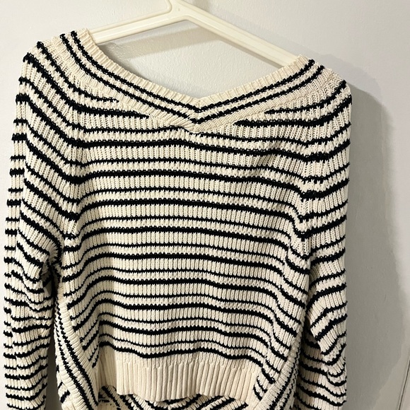 Veronica Beard kaela striped neck sweater - Picture 3 of 6